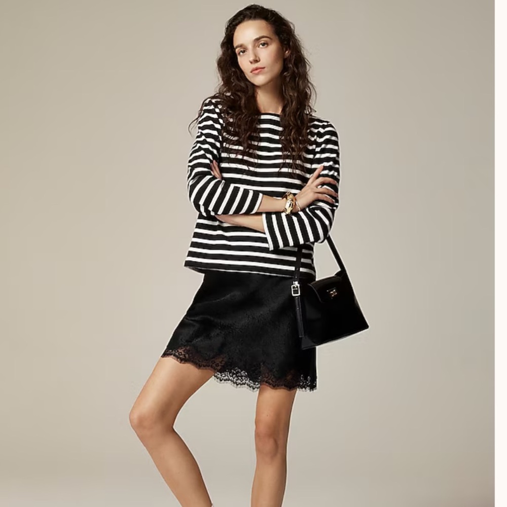 J. Crew NWT Classic mariner cloth boatneck T shirt in PERFECT BLACK STRIPE, sz M